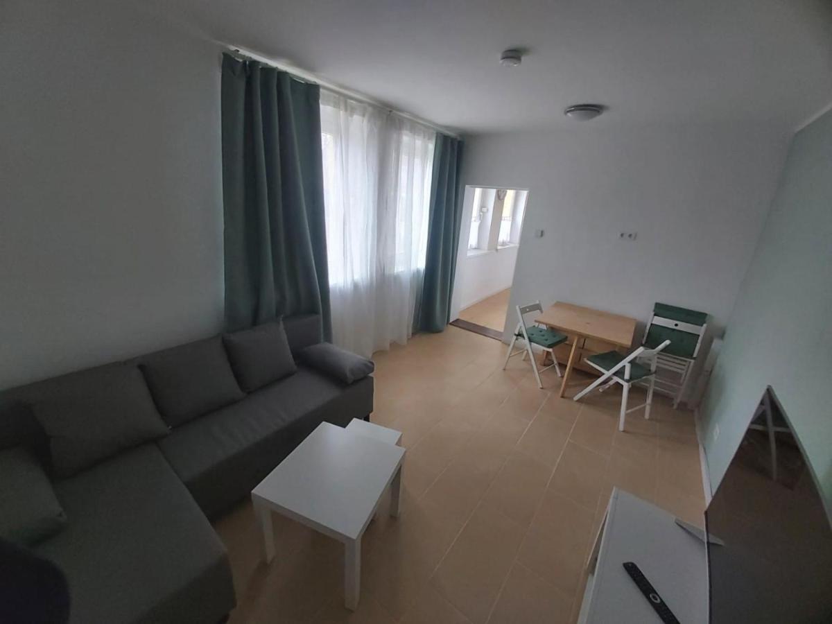 Am Bahnhof Ketzin Apartment Bagian luar foto